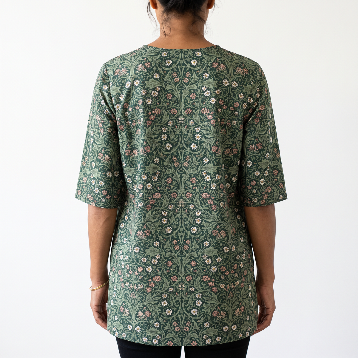 Julie | Long Blouse with V-Neck